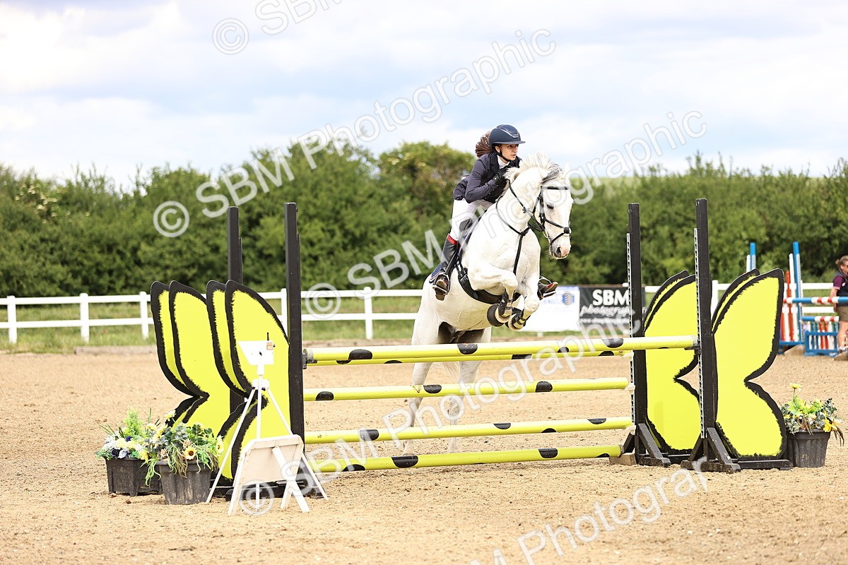 SBM_007266 - Class 18 - Senior 1.05m