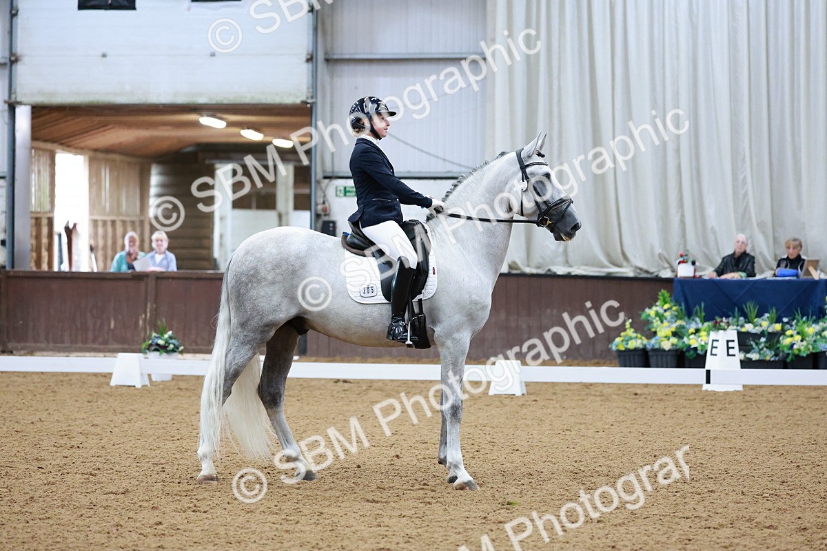 SBM_005546 - Class 3 - Medium 6 - 14.40-15.52