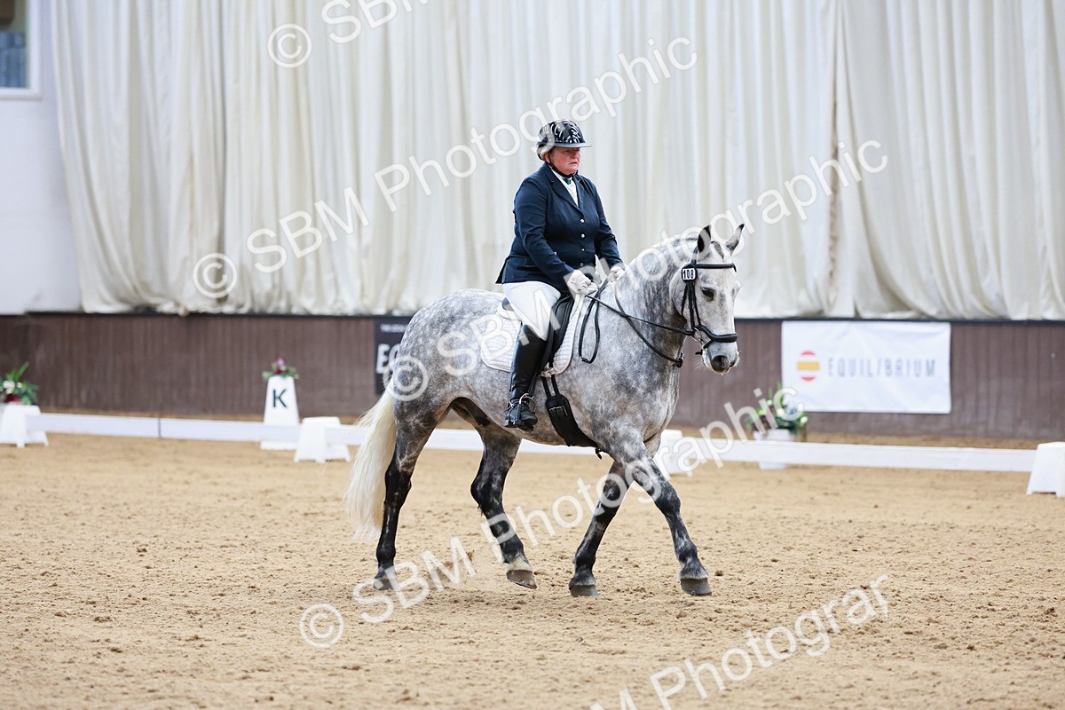 SBM_007088 - Class 6b - Novice 6 - 8.56-9.24