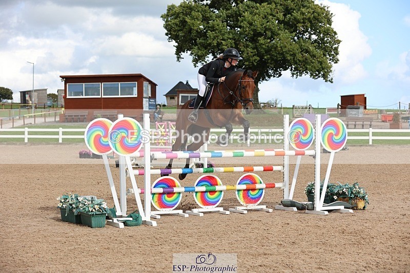 250913-160218-07869 - Cls 27 1.15m Amateur Quali