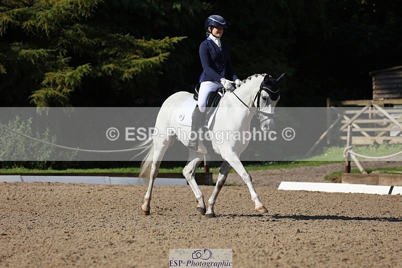 240719-093046-00163 - 288-Brooke_Howells-STARBORN_TWO_STEP