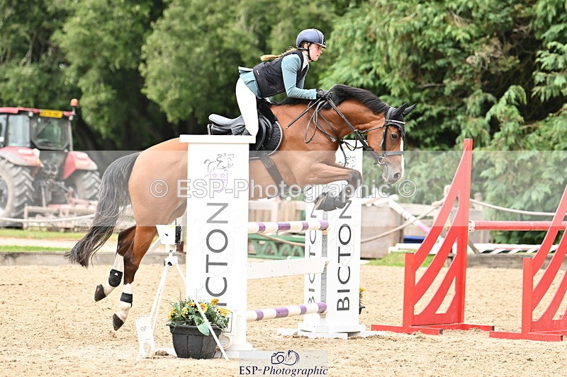 250706A-143220-19988 - Cls 49 Snr 1.10m Grand Prix