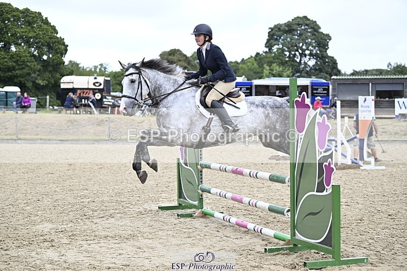 250830A-104906-05680 - Cls 21 British Novice and 90cm Open