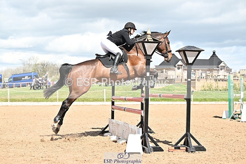 250416-131527-00977 - Cls 4 Newcomers and 1.10m