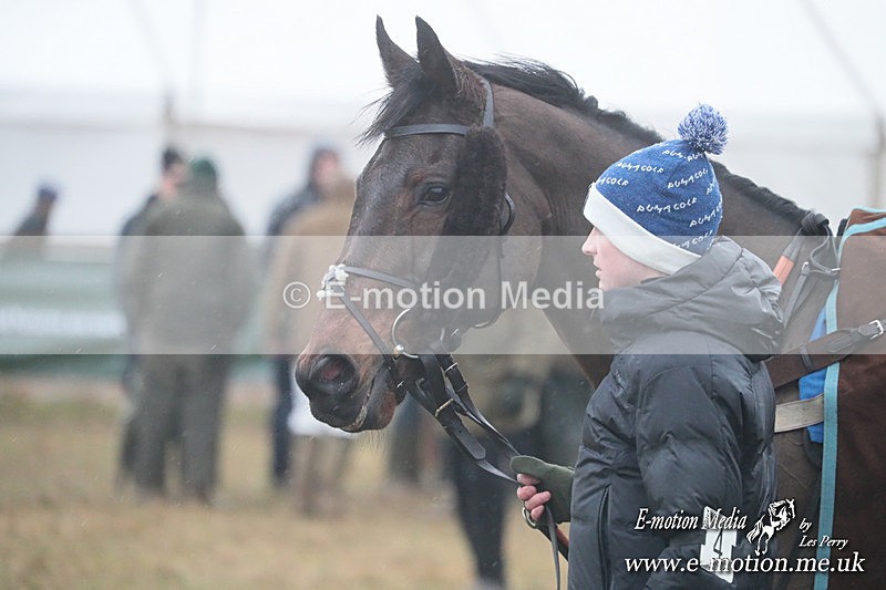 PtP 260125 655 - Cocklebarrow Point-to-Point racing with the Heythrop Hunt 26/01/25