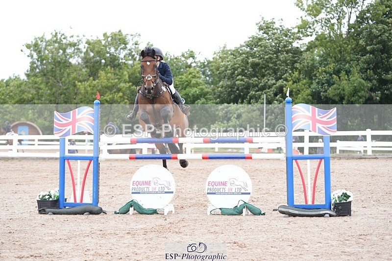 250720-092011-18120 - Cls16, 1 Star Silver Tour Accumulator