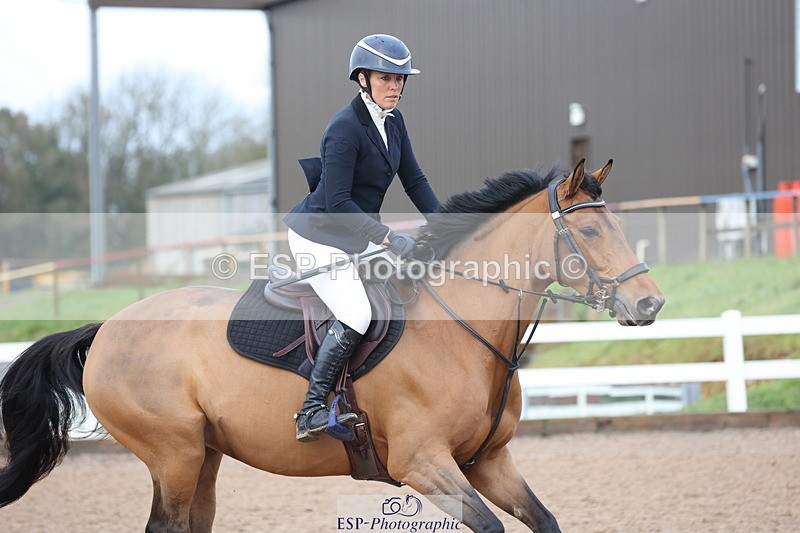 231112A-143747-04914 - Cls 21 Foxhunter & 1.20m Open