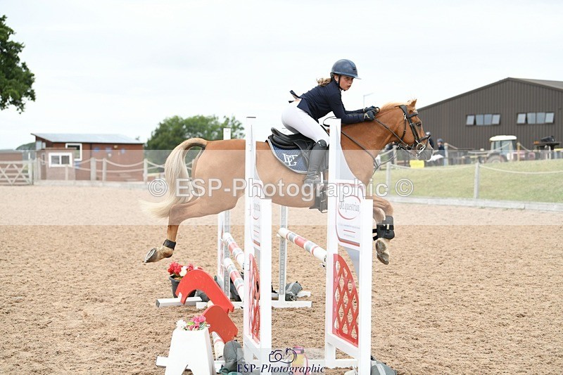 250807-103536-00193 - 80cm Round 1