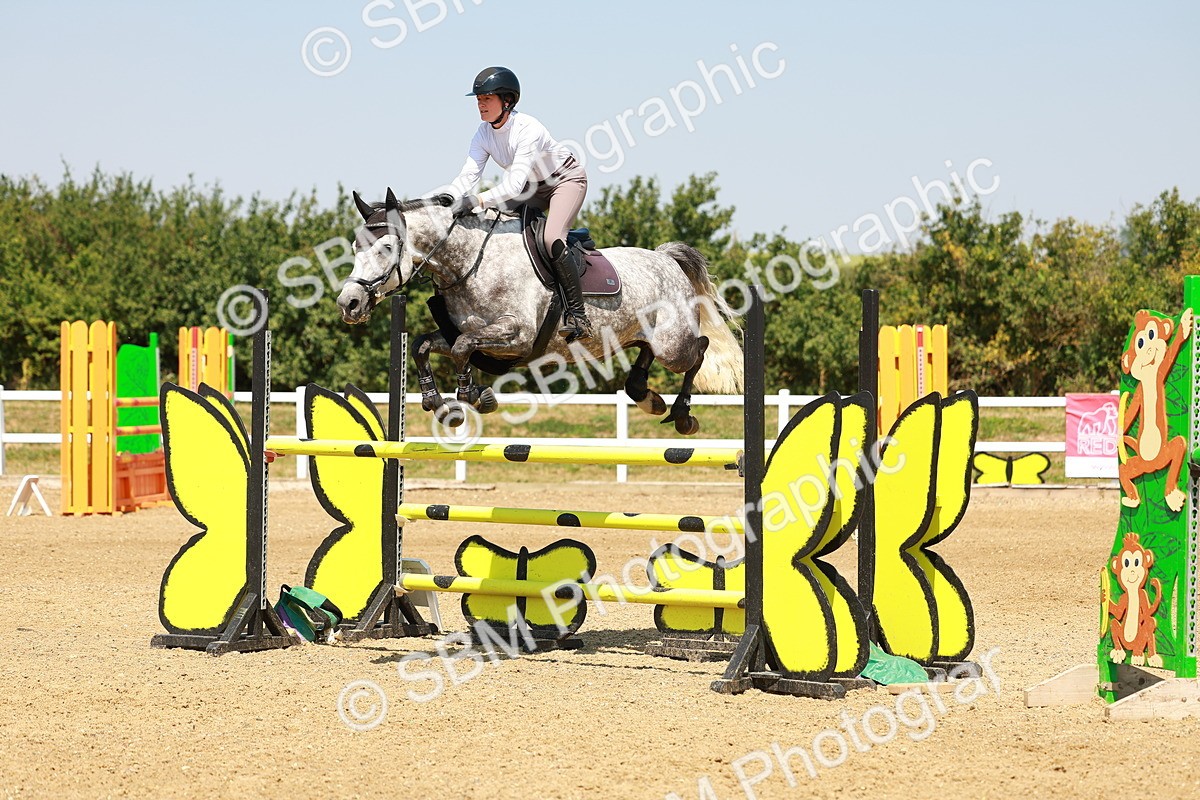 SBM_001964 - Class 5 - Senior Foxhunter - 1.20m