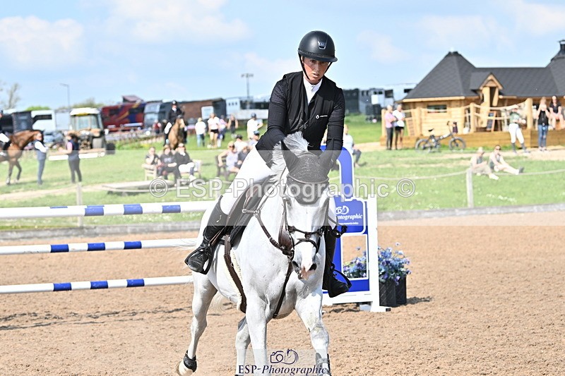 240509A-160350-03500 - Cls 12 Chard Equ Speed Derby