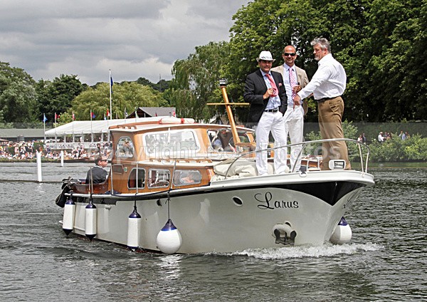 100702 LARUS IMG_9265 - HENLEY REGATTA - FRIDAY 2nd JULY 2010