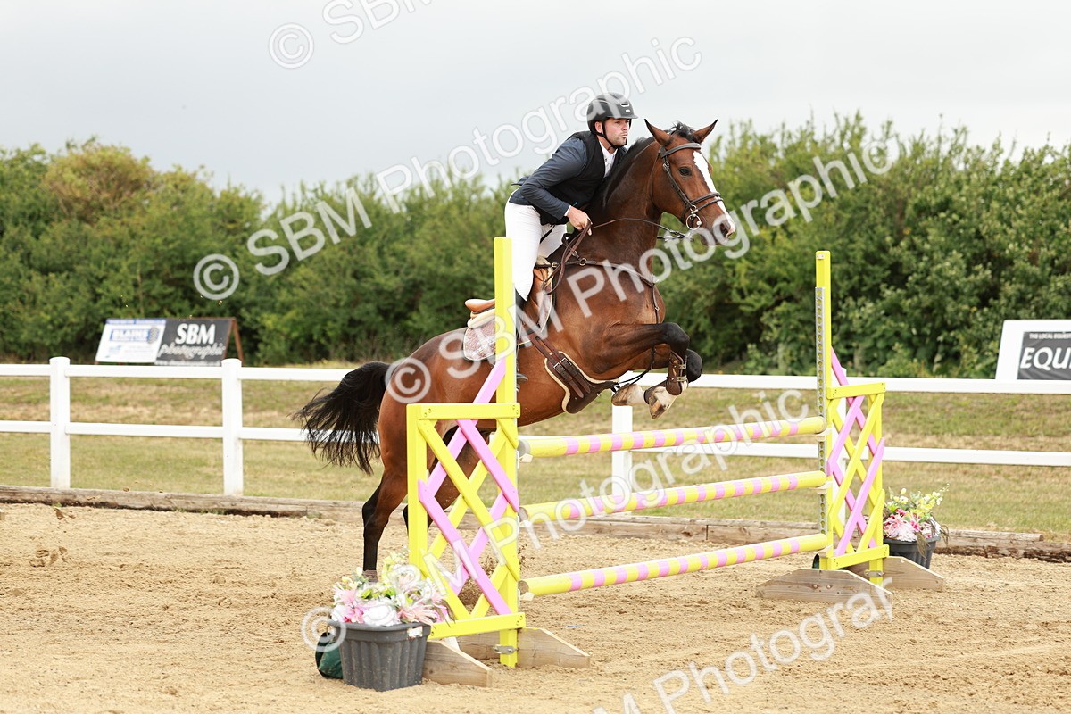 SBM_007004 - Class 2 - Senior Discovery - 1.00m Open