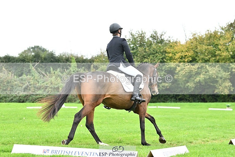 241024-133328-04138 - 327-Daniel.Hockey-JANE.CAMILLE