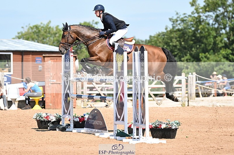 240718A-105924-04698 - Cls 1, 3 Star Small Tour 1.35m