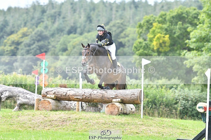 240803-135746-07033 - 211-Bethany_Hull-CARRICK_DIAMOND_OLIVER