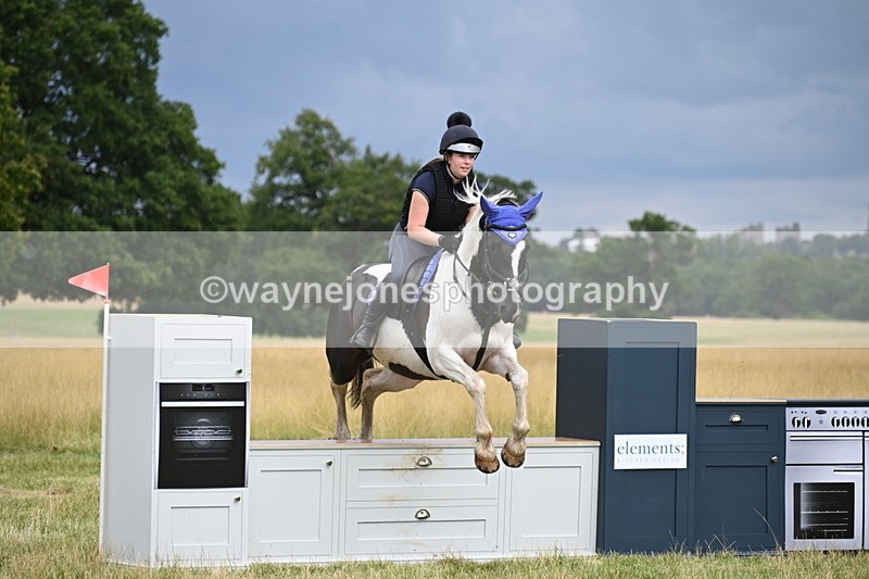 WJ6_2881 - Time at Jump 11:06 to 11:40