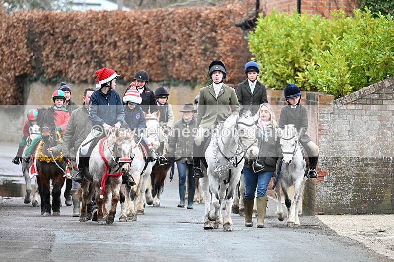 WJ7_1079 - Pub Corner