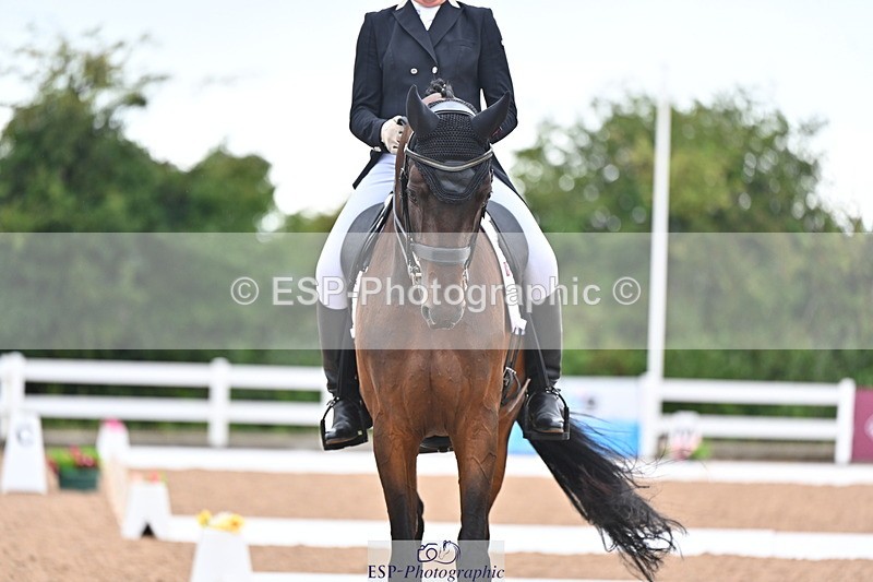 240815A-155244-02472 - 228-Nicola.Rapley-Scolari's.Glory