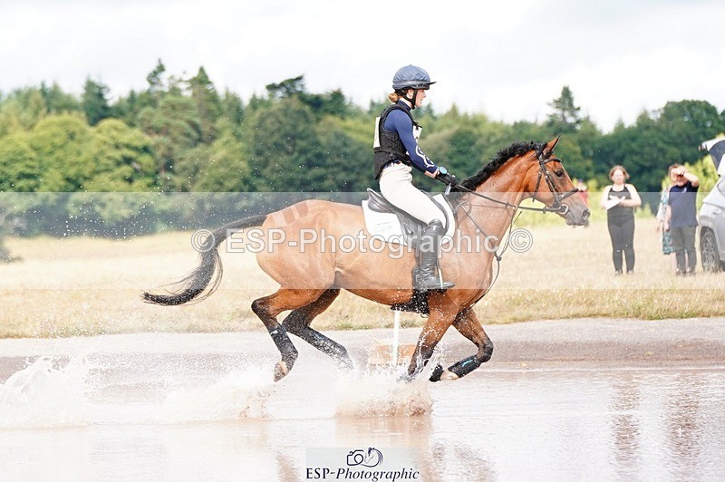 250803A-154340-16666 - O-683-Katie.Corbin-SPORTSFIELD.U2