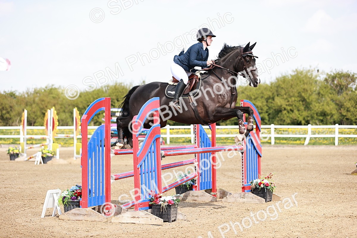  - Class 23 - Senior 1.05m