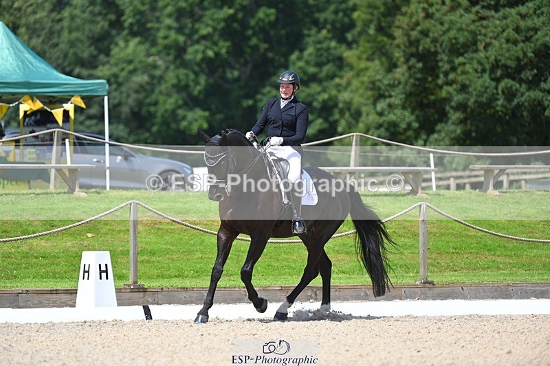 230811-122950-01299 - Cls 4 Adv Medium Silver