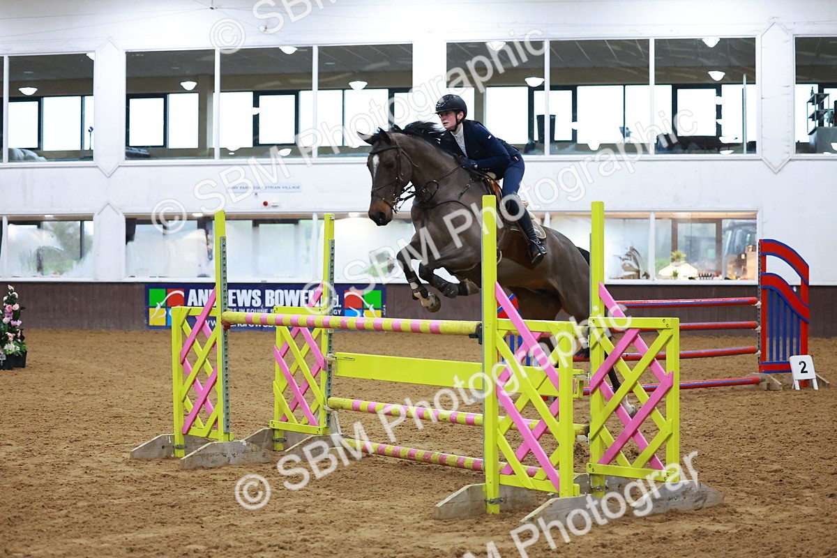 SBM_002333 - Class 5 - Senior Foxhunter 1.20m