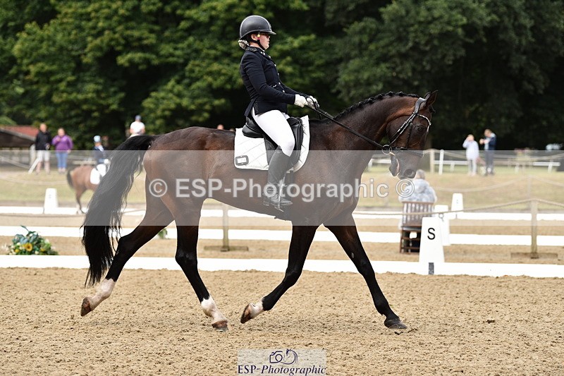 140110A-003138-10643 - 124-Latisha.Nazaruk-Southern.Cross.Brunei