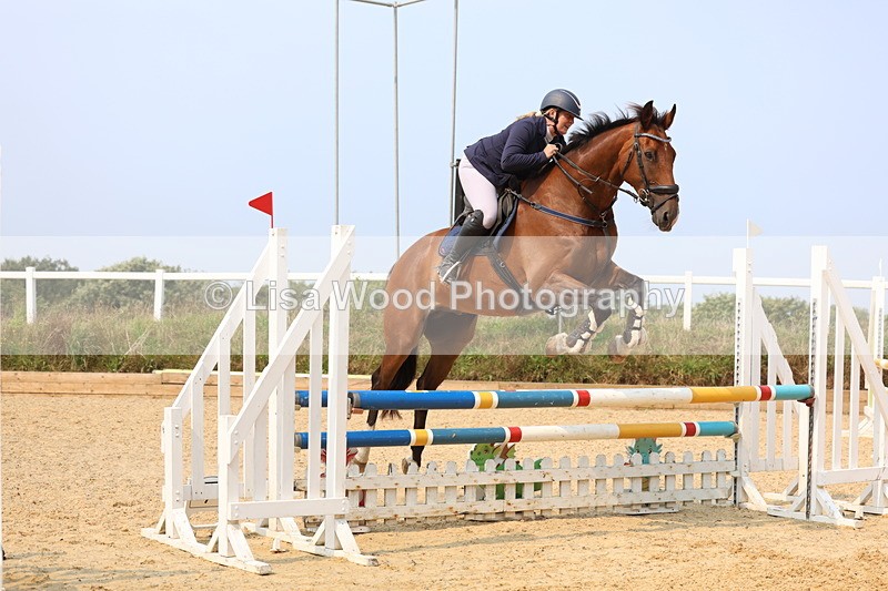 3E7A1515 - Class 4: Senior British Novice/90cm open