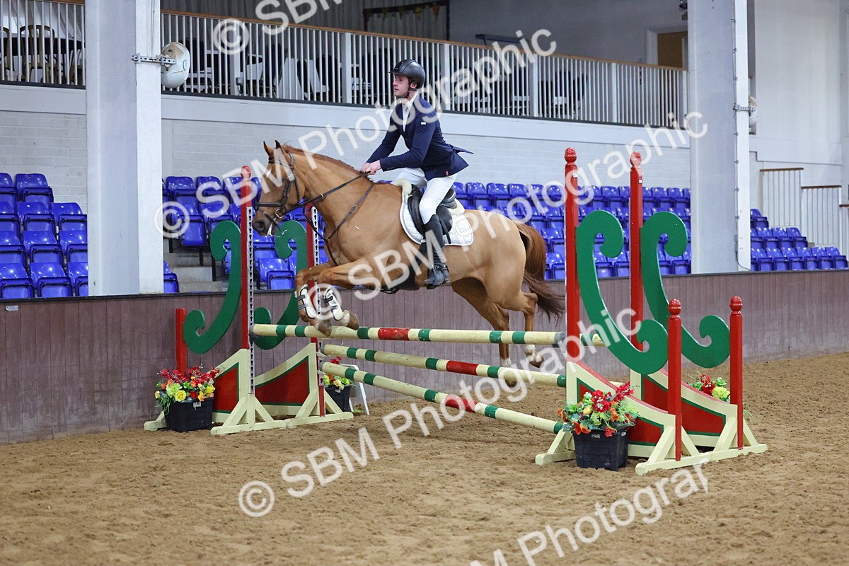 SBM_000993 - Class 13 - Equissage Pulse Senior British Novice/ 90cm Open - First Round (0.90m)