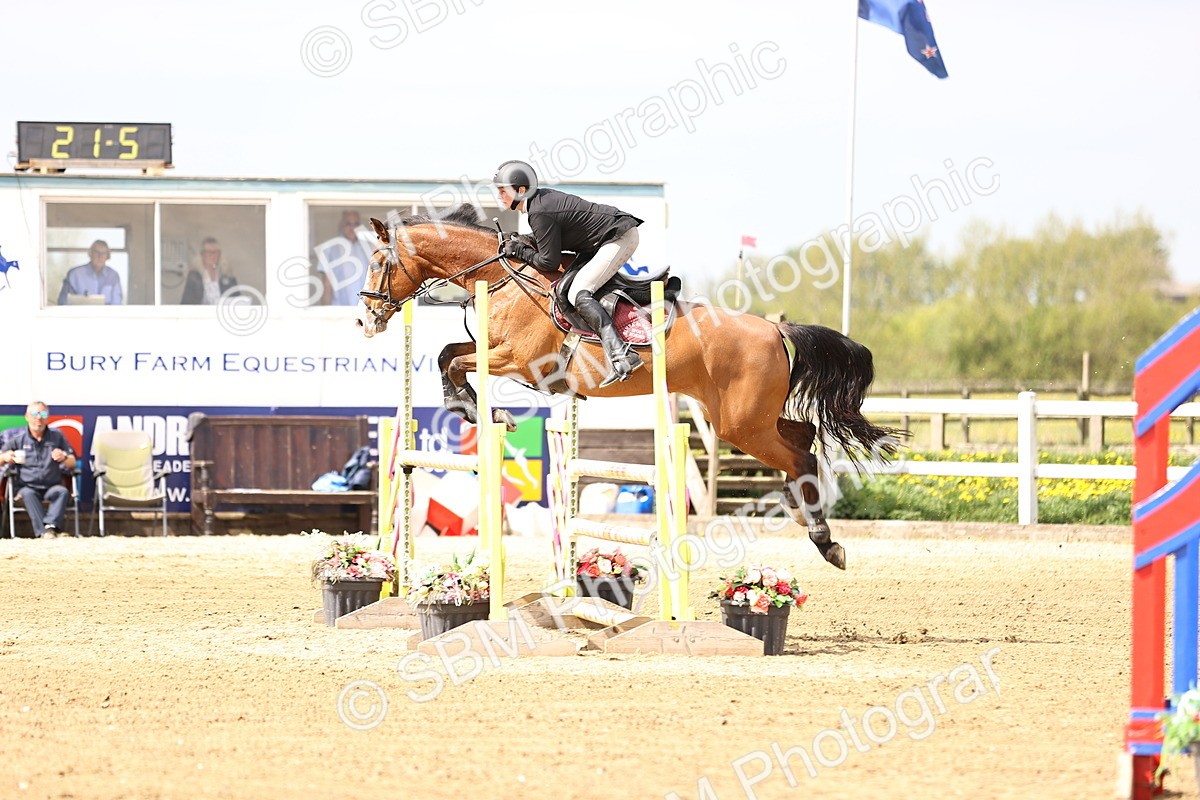 SBM_001819 - Class 10 - Senior British Discovery - 1.00m