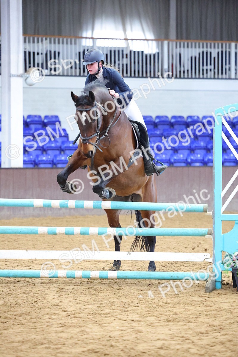 SBM_009565 - Class 20 - Senior British Novice/ 90cm Open - First Round (0.90m)