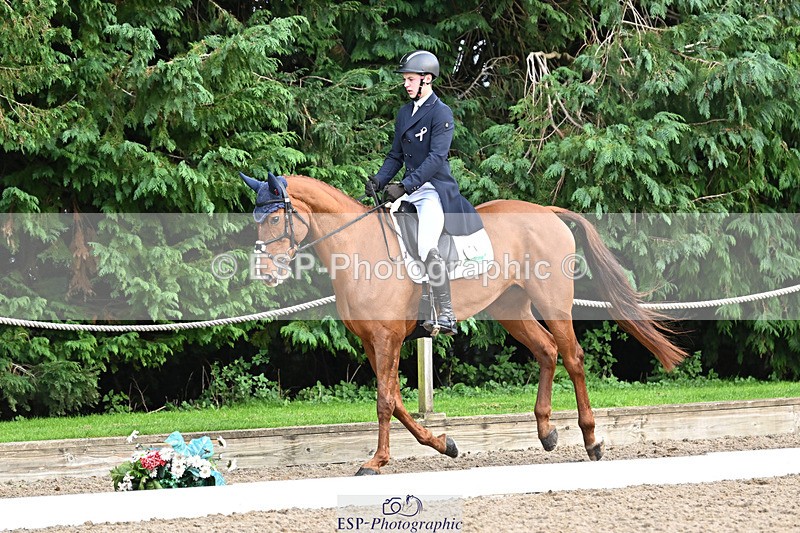 241023-162946-00951 - 017-Louis.Pern-CLASSICTOP.MISS.VIVIENNE