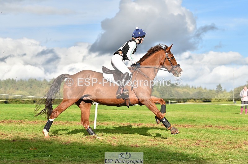 231021-152750-19102 - 556-SHANNONDALE.MOCHA-Lucy.Davies-SC+XC