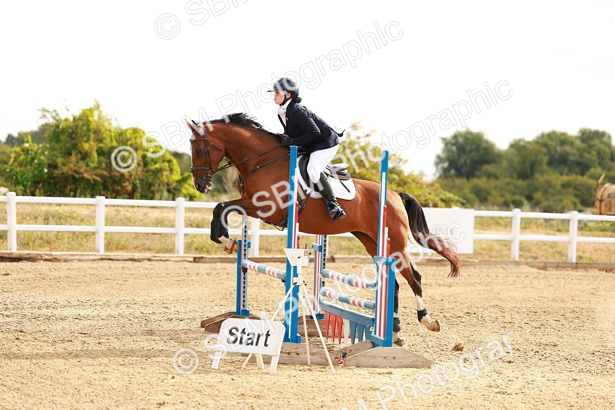 SBM_002037 - Class 8 - Clear Round