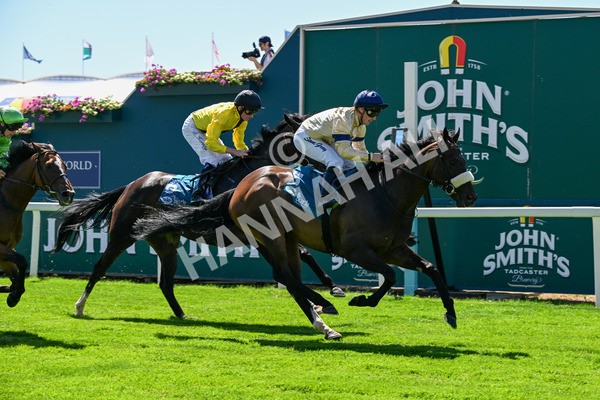 120725-Race 2-Washington Heights-0156 - Race 2 2.35pm John Smith's City Walls Stakes