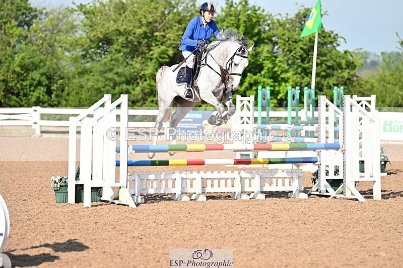 240509A-090952-00047 - Cls 1 British Novice and 90cm Open