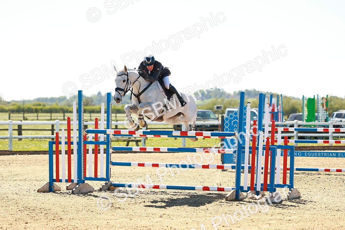 SBM_001537 - Class 5 - Senior Foxhunter - 1.20m