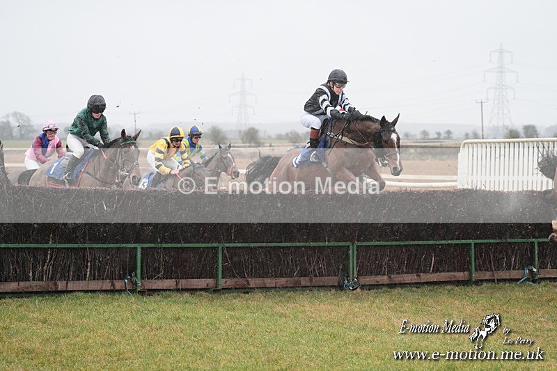 PtP 260125 273 - Cocklebarrow Point-to-Point racing with the Heythrop Hunt 26/01/25