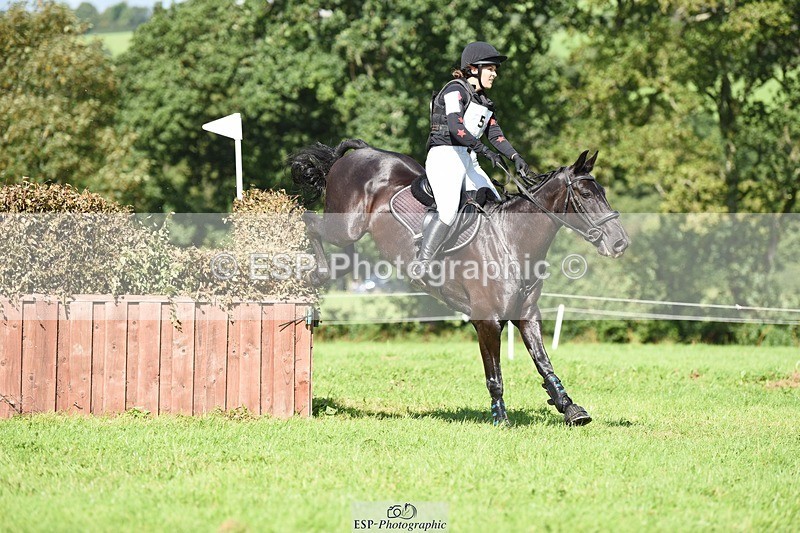 230820X-111118-1172 - BE90 XC 09.40 to Rider 151 at 11.44