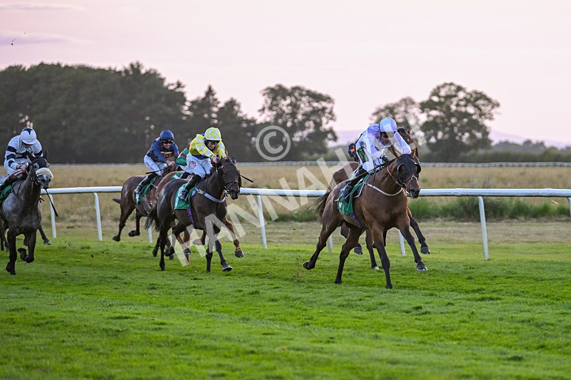 160824-Race 7-Utilis-9927 - Race 7