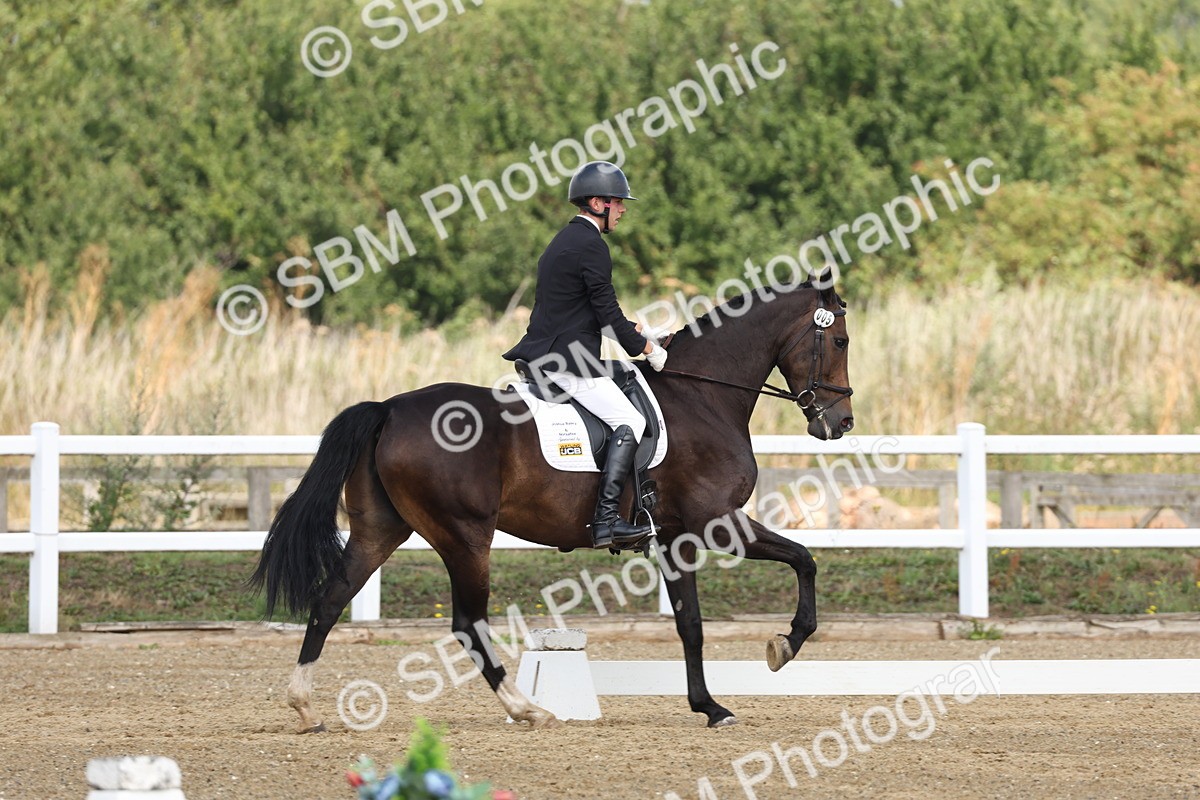 SBM_005897 - Class 6 - Novice 6 - 10.26-11.29