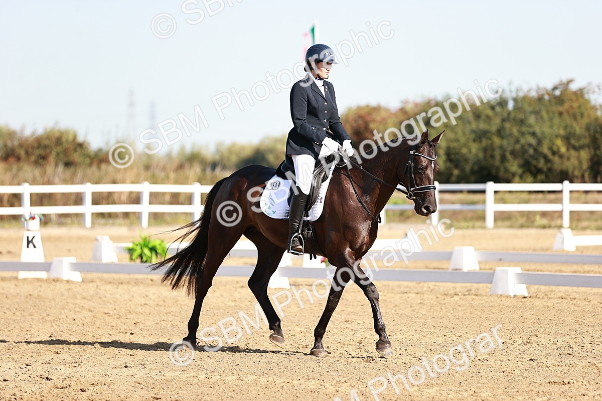 SBM_004300 - Class 12 - Novice 5 - 9.07-10.10