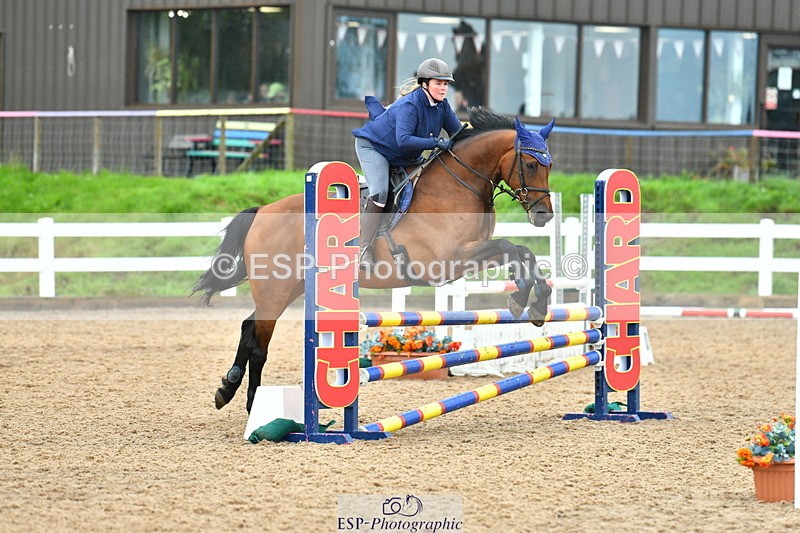 230730A-132002-10040 - Cls 33 85cm Amateur Quali