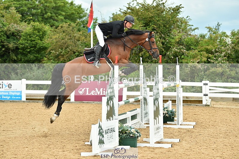 230720A-140002-03266 - Cls 21, 1 Star Gold 1.30m