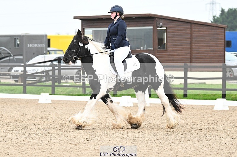 241103-112606-00504 - Intro 3 - 10.50 to 11.44