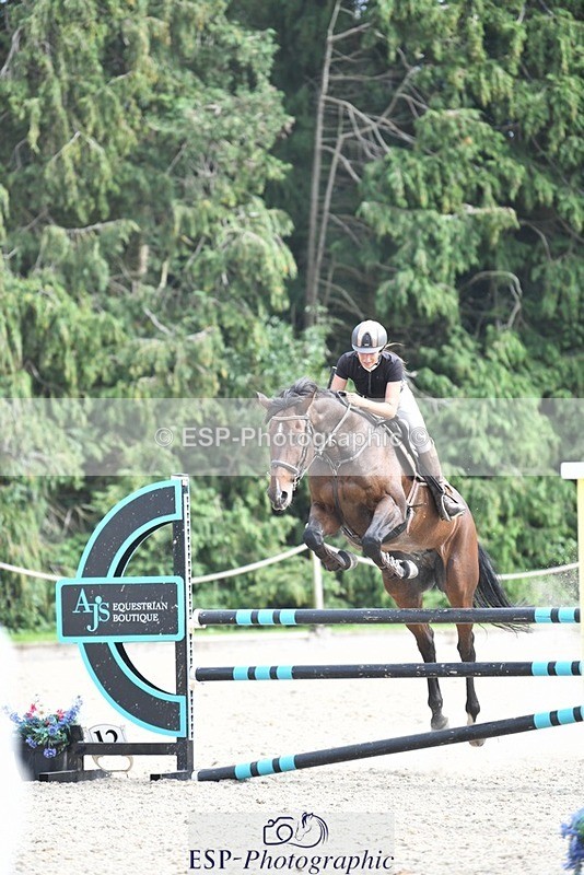 230908-151027-02396 - Cls 8 Snr 1.05m Open