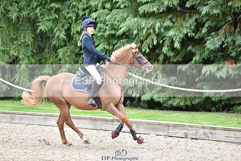 240802-104244-00920 - 80cm Round 1