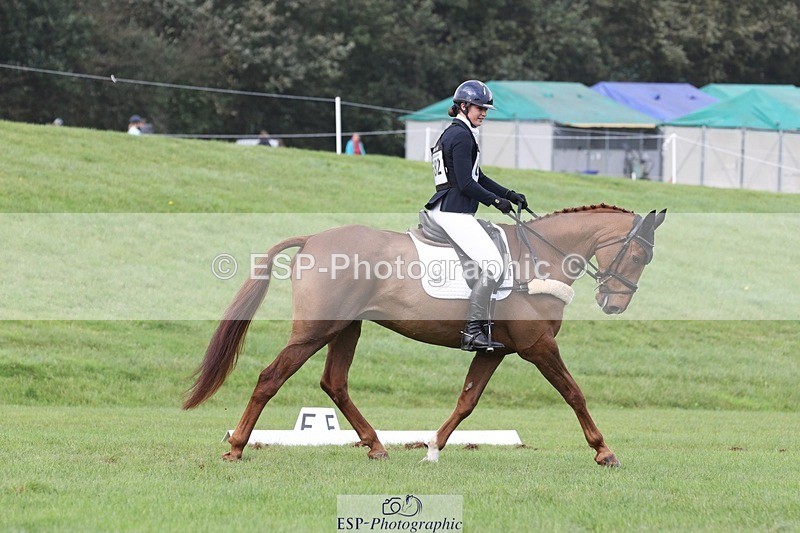 231019-144522-04071 - 682-DOOLIN.DE.REVE-Jasmine.Holmes-DR