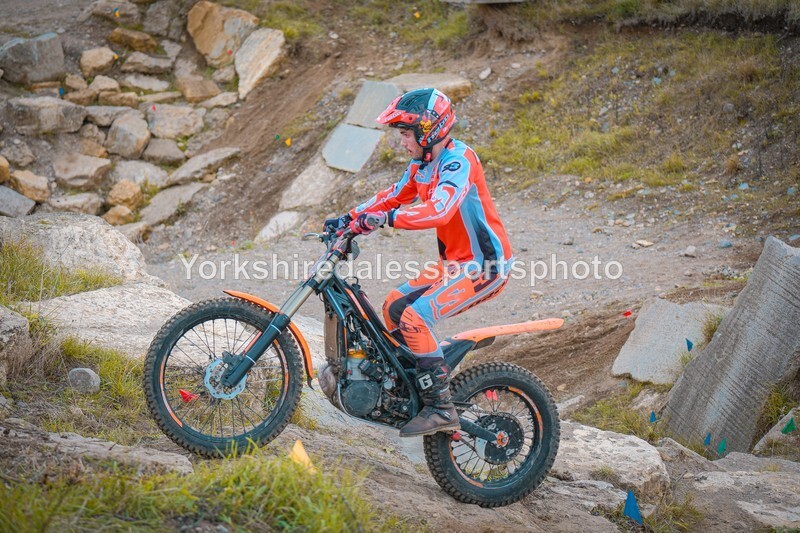 DSCF1836 - Ripon MC Summer series Main - 27/09