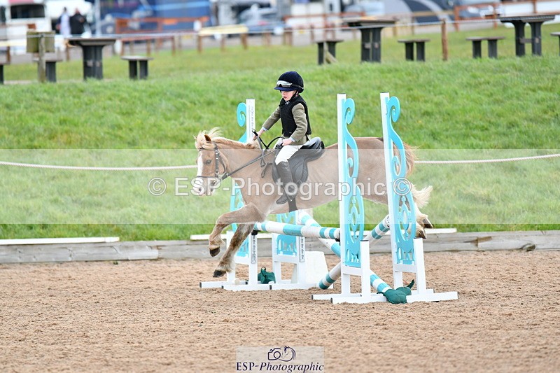 240310A-110955-02185 - Cls 16+17 Club and Schools 70cm